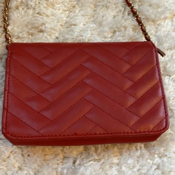 ✨SPECIAL OFFER✨Bebe small purse - Picture 6 of 11